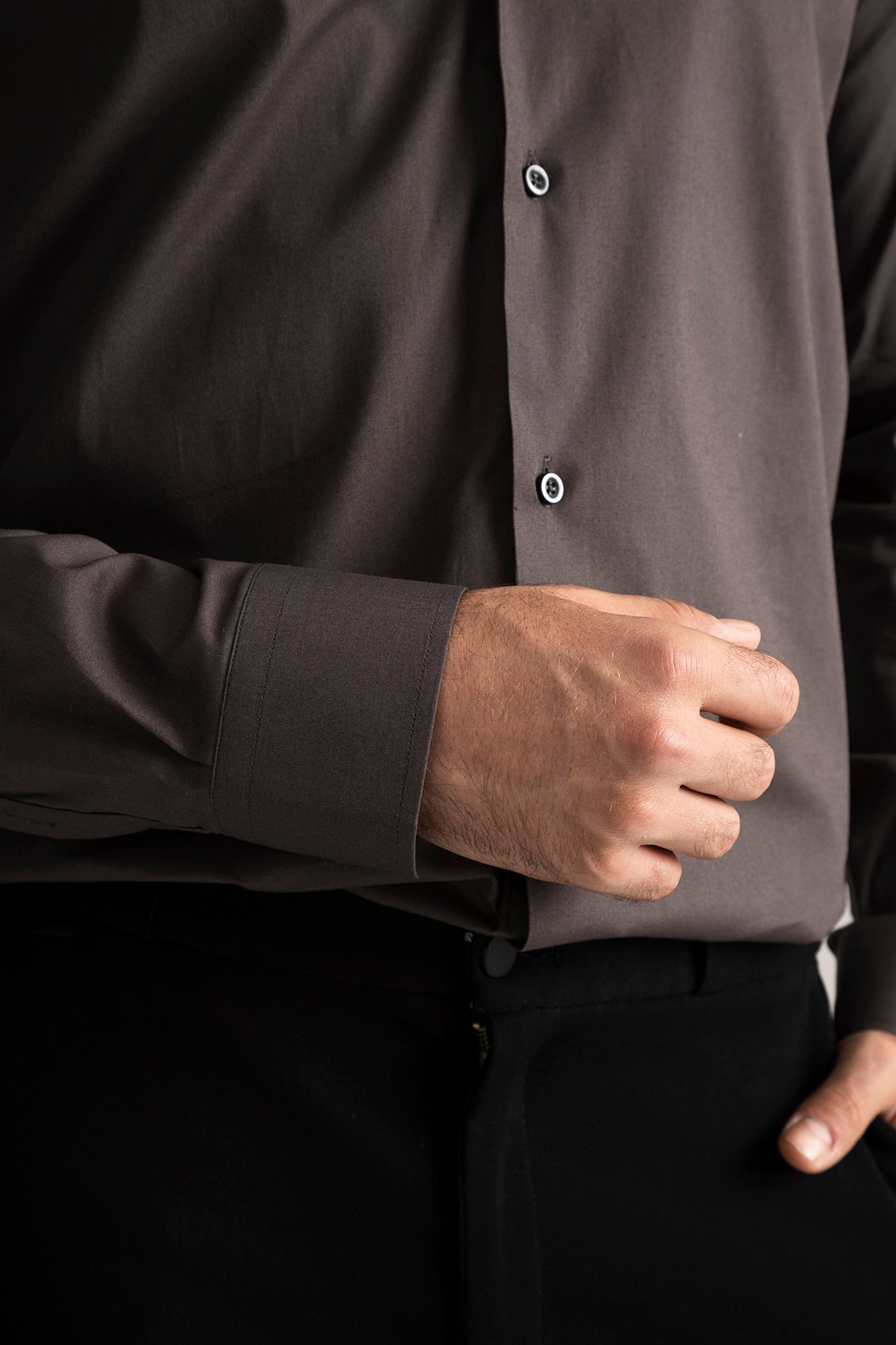Antrasit %100 Pamuk Saten Non-Iron Ütü İstemeyen Casual Cepsiz Modern Fit Gömlek