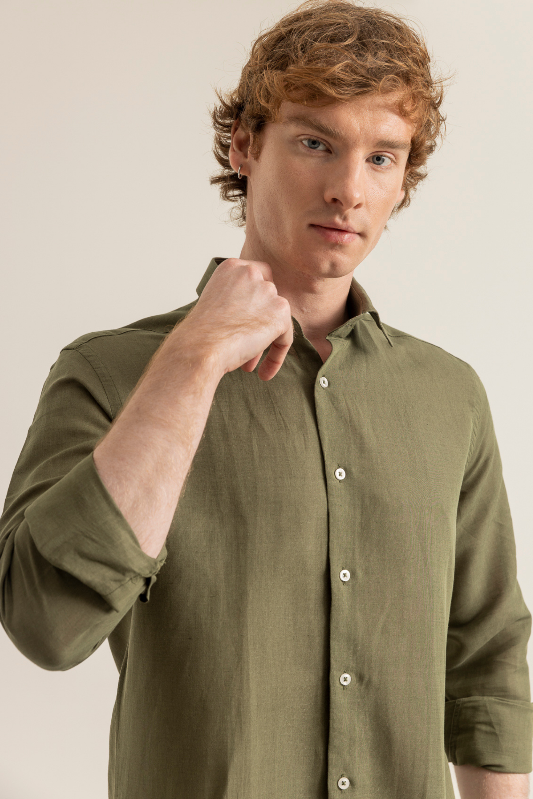 Haki %100 Keten Düğmeli Yaka Casual Modern Fit Cepsiz Gömlek
