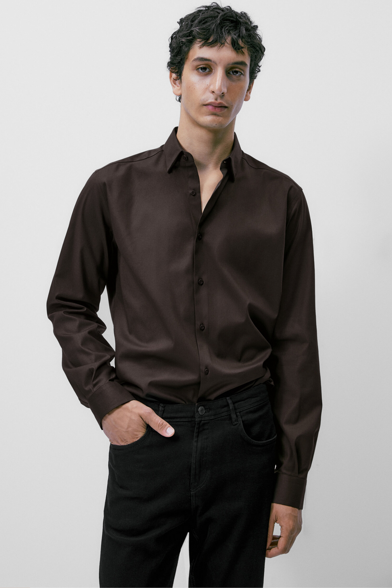 Kahverengi %100 Pamuk Saten Non-Iron Ütü İstemeyen Casual Cepsiz Modern Fit Gömlek
