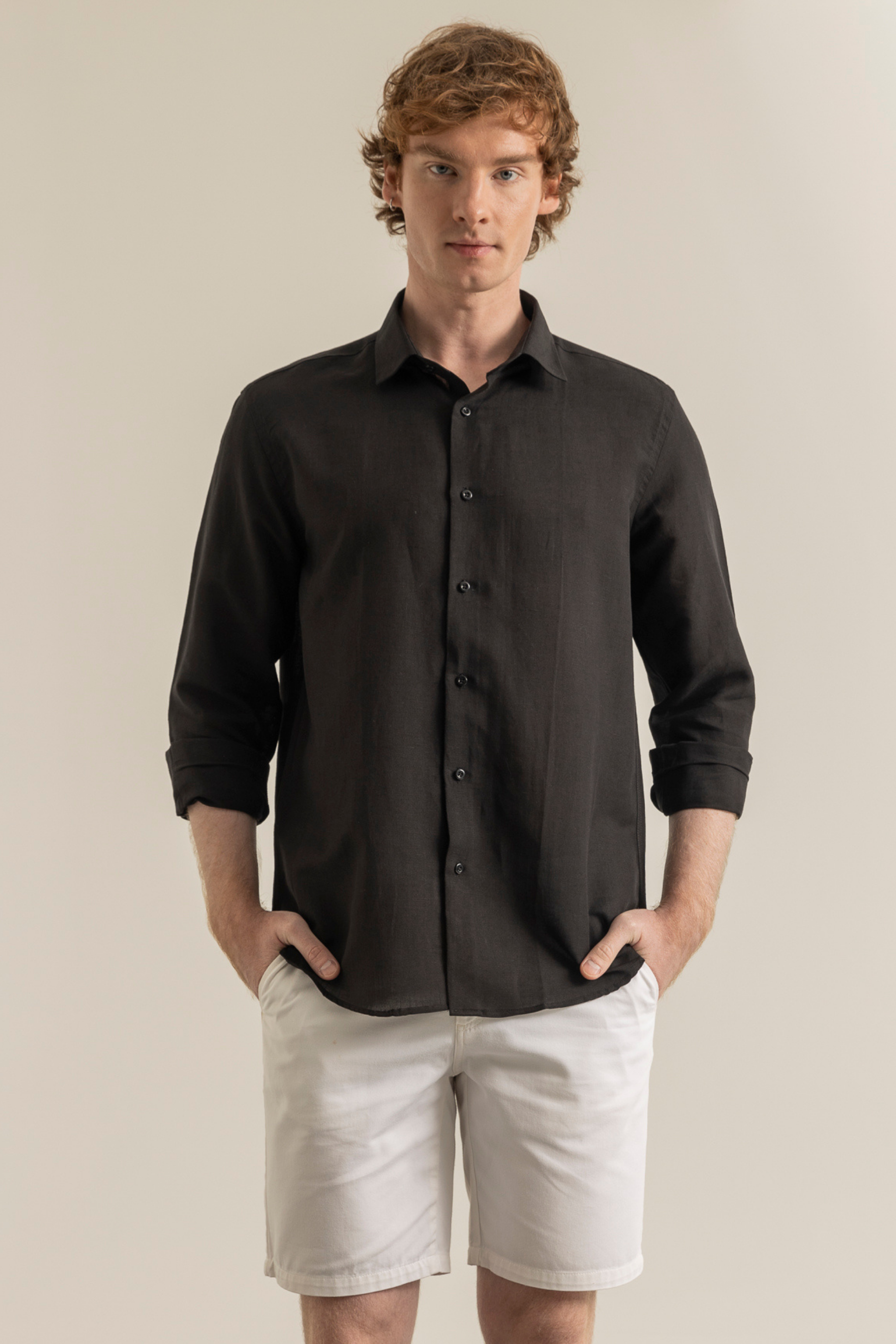 Siyah %100 Keten Düğmeli Yaka Casual Modern Fit Cepsiz Gömlek