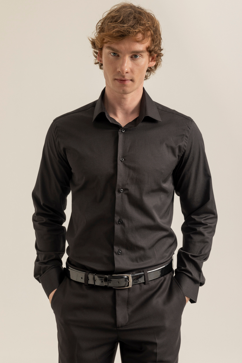 Siyah %100 Pamuk Saten Non-Iron Ütü İstemeyen Casual Cepsiz Modern Fit Gömlek