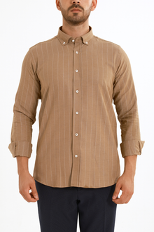 Sütlü Kahve Çizgili Keten Viskon Karışımlı Düğmeli Yaka Casual Modern Fit Gömlek